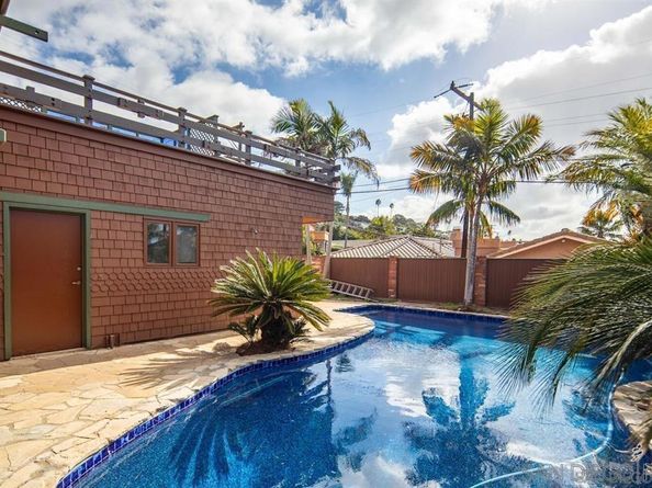 936 Cornish Dr, San Diego CA 92107