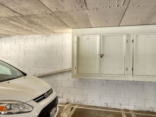 5003 Westpark Dr 203, North Hollywood CA 91601