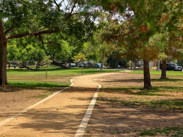 5003 Westpark Dr 203, North Hollywood CA 91601