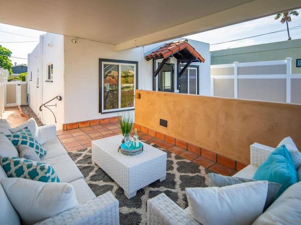 1915 Monroe Ave, San Diego CA 92116