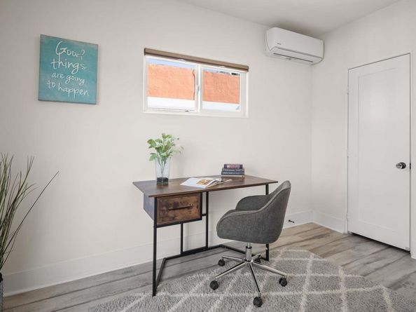 1915 Monroe Ave, San Diego CA 92116