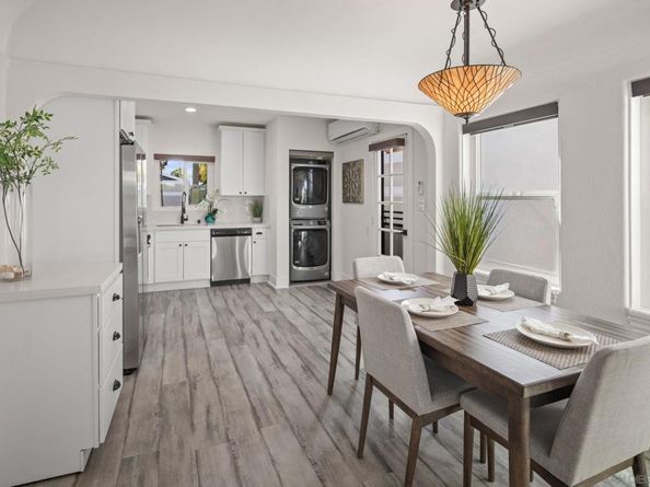 1915 Monroe Ave, San Diego CA 92116