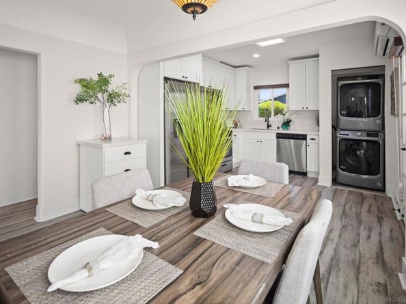 1915 Monroe Ave, San Diego CA 92116