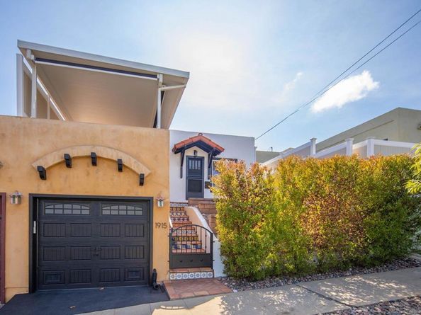 1915 Monroe Ave, San Diego CA 92116