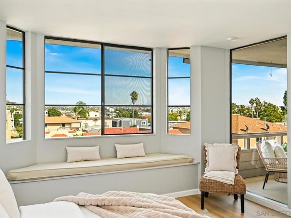 3130 Avenida De Portugal 302, San Diego CA 92106