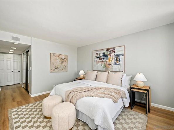 3130 Avenida De Portugal 302, San Diego CA 92106