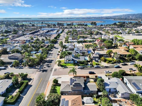 4502 Milton St, San Diego CA 92110