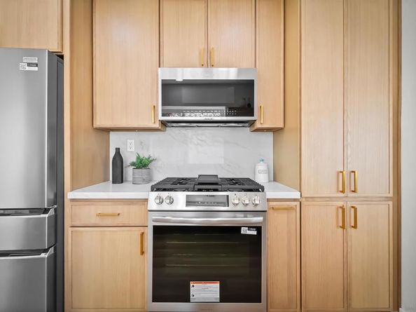 4058 Lemnos Way, Oceanside CA 92056