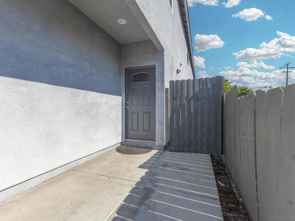 903 5 Concepcion Ave, Spring Valley CA 91977