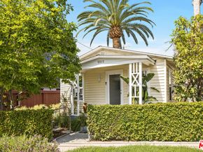 2477 Walnut Avenue, Venice CA 90291