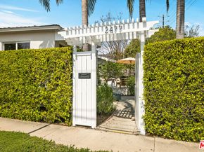 2477 Walnut Avenue, Venice CA 90291