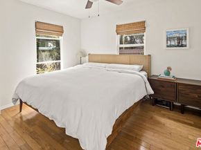2477 Walnut Avenue, Venice CA 90291