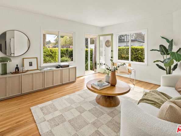 2477 Walnut Avenue, Venice CA 90291