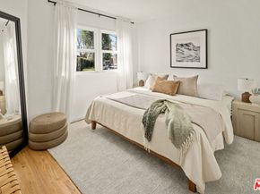 2477 Walnut Avenue, Venice CA 90291