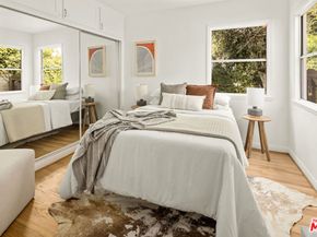 2477 Walnut Avenue, Venice CA 90291