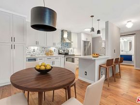 8535 W West Knoll Drive 107, West Hollywood CA 90069