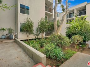 8535 W West Knoll Drive 107, West Hollywood CA 90069
