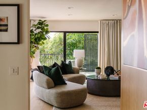 640 Bohlig Road, Glendale CA 91207