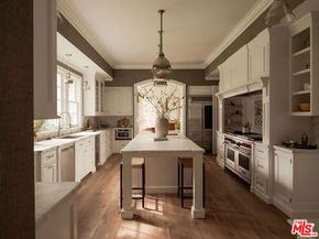 773 Amalfi Drive, Pacific Palisades CA 90272