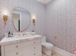 1072 Amalfi Drive, Pacific Palisades CA 90272