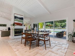 5552 S Corning Avenue, Los Angeles CA 90056