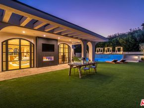 30125 Harvester Road, Malibu CA 90265