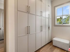 4912 Beeman Avenue, Valley Village CA 91607