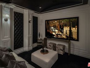 8147 W 4TH Street, Los Angeles CA 90048