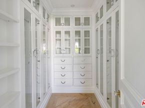 8147 W 4TH Street, Los Angeles CA 90048