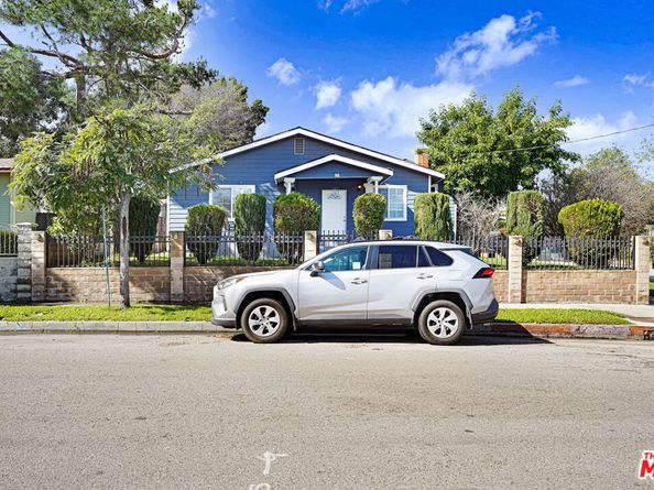 829 N Avenue 53, Los Angeles CA 90042