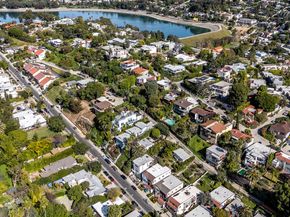 1738 Redcliff Street, Los Angeles CA 90026