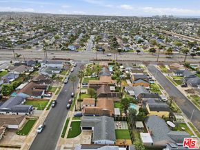 19891 Gloucester Lane, Huntington Beach CA 92646