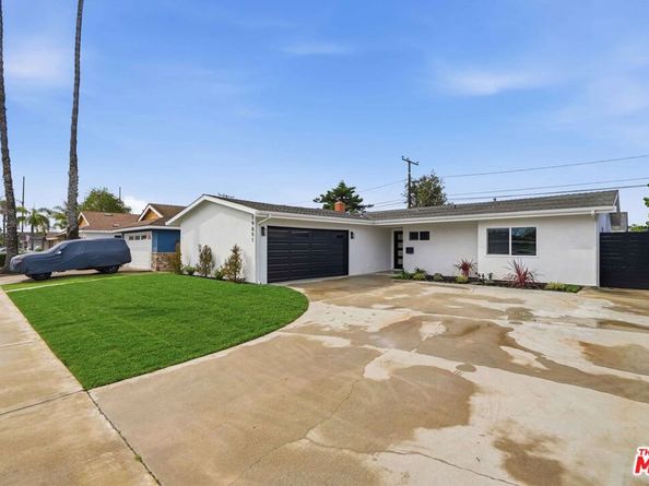 19891 Gloucester Lane, Huntington Beach CA 92646