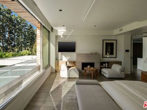 13120 Nimrod Place, Los Angeles CA 90049