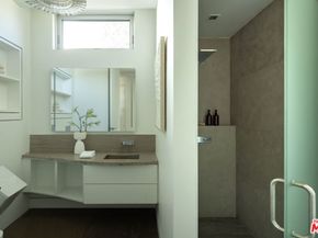 13120 Nimrod Place, Los Angeles CA 90049