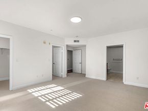 616 S Wilton Place 201, Los Angeles CA 90005