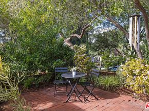 1506 Linda Rosa Avenue, Los Angeles CA 90041