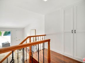 350 N Clybourn Avenue 36, Toluca Lake CA 91505