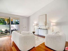 350 N Clybourn Avenue 36, Toluca Lake CA 91505