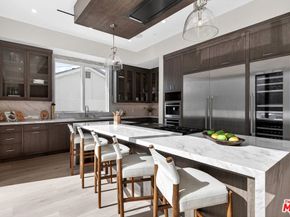 11340 Regent Street, Los Angeles CA 90066