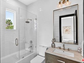 11340 Regent Street, Los Angeles CA 90066