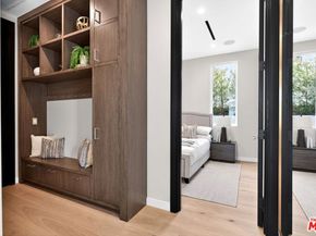 11340 Regent Street, Los Angeles CA 90066