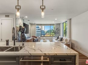 121 S Hope Street 334, Los Angeles CA 90012