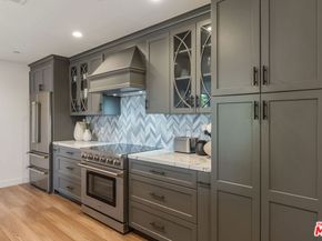 121 S Hope Street 334, Los Angeles CA 90012