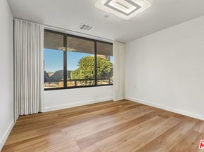 121 S Hope Street 334, Los Angeles CA 90012