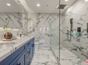 121 S Hope Street 334, Los Angeles CA 90012