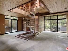 2716 Nichols Canyon Road, Los Angeles CA 90046