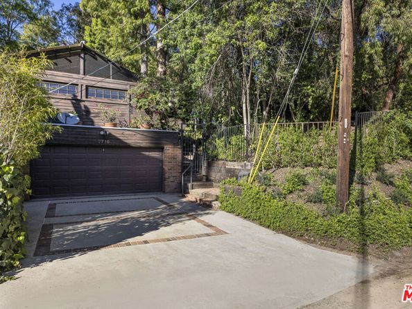 2716 Nichols Canyon Road, Los Angeles CA 90046