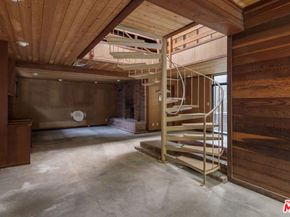 2716 Nichols Canyon Road, Los Angeles CA 90046