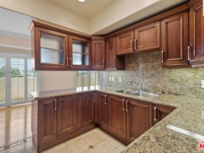 11540 Rochester Avenue 103, Los Angeles CA 90025